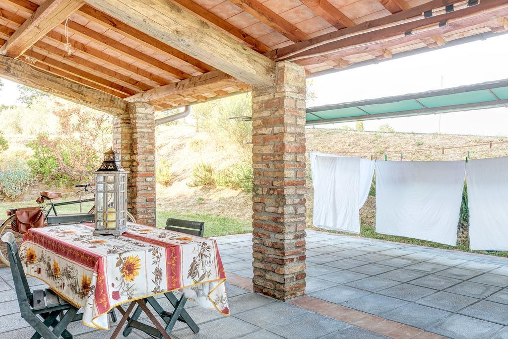 Agriturismo Il Poggiarello Foiano Della Chiana Kültér fotó