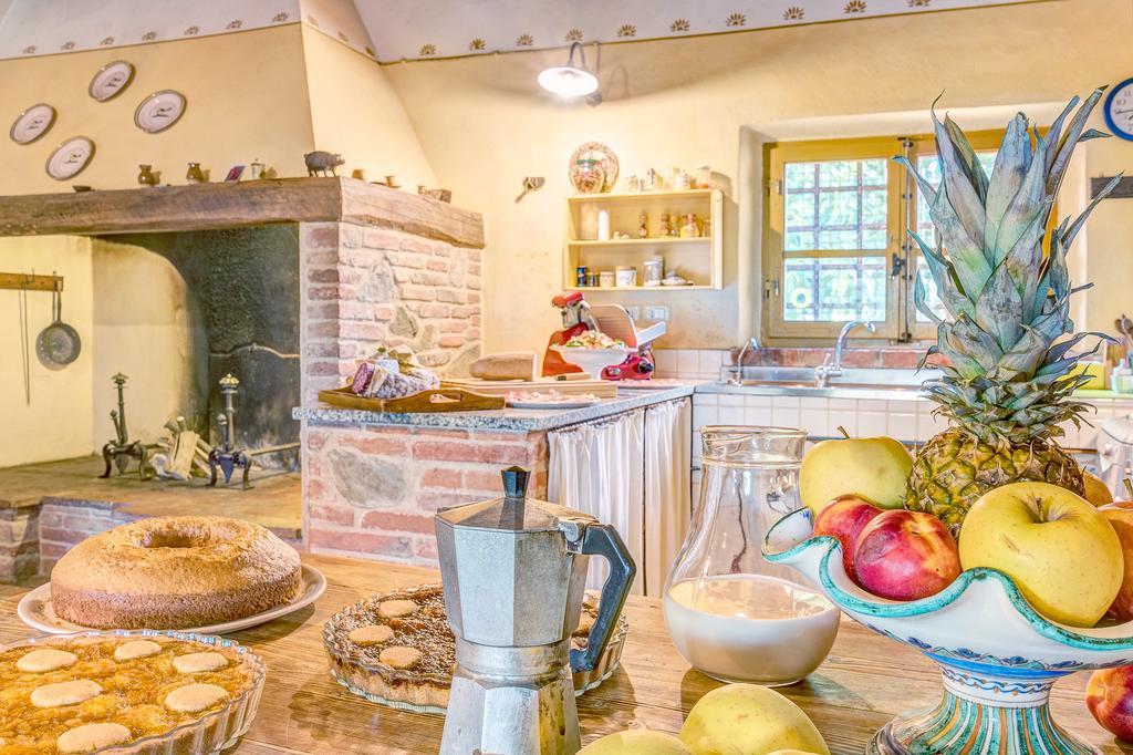 Agriturismo Il Poggiarello Foiano Della Chiana Kültér fotó