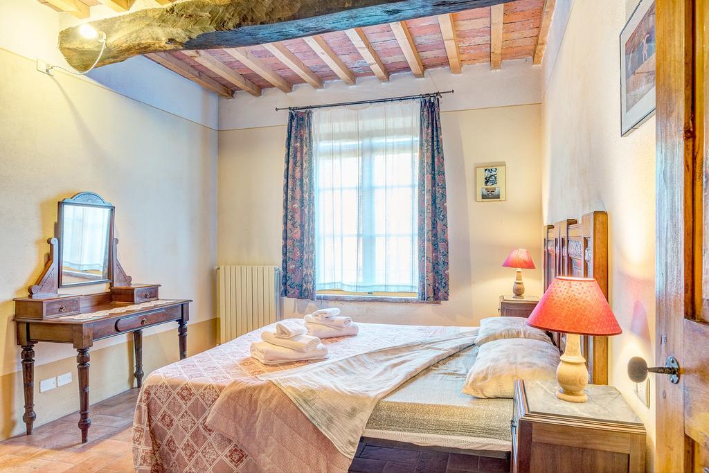 Agriturismo Il Poggiarello Foiano Della Chiana Kültér fotó